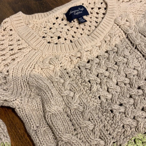 ✨ Add free to bundle! American Eagle ombré sweater. - Picture 3 of 5